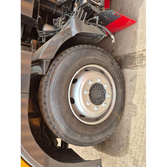 2010 MERCEDES ATEGO1324 BLUETEC 5 ROAD SWEEPER in Truck Mounted Sweepers