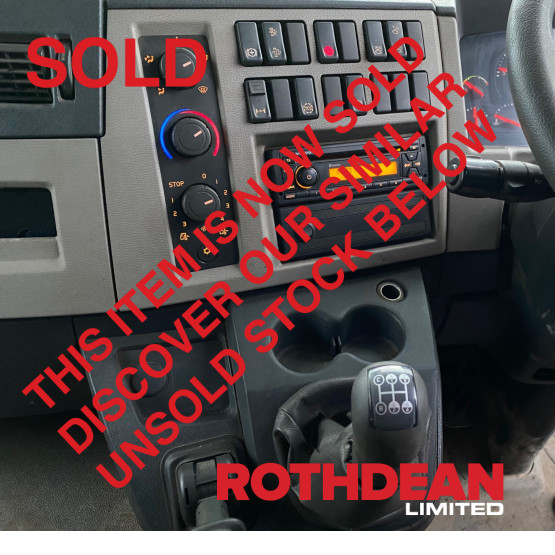 2015 VOLVO FL250 ROAD SWEEPER in Truck Mounted Sweepers