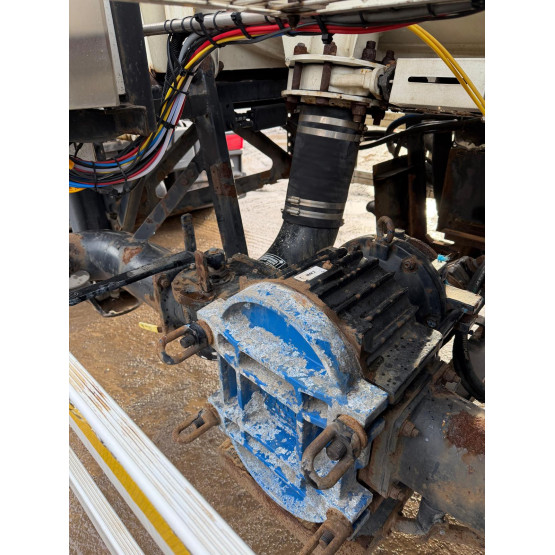 2012 WHALE  in Vacuum Tankers Trailers