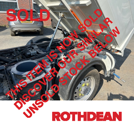 2017 SCARAB M25H ROAD SWEEPER in Compact Sweepers