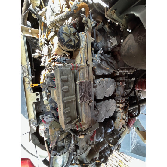 2015 LIEBHERR L550 in Loaders