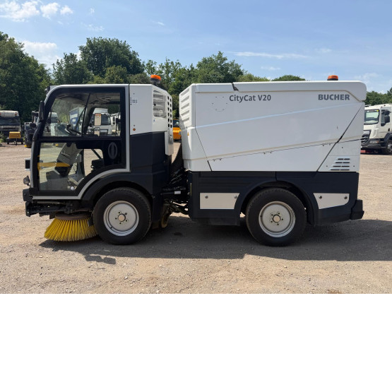 2021 BUCHER CITYCAT V20 in Compact Sweepers
