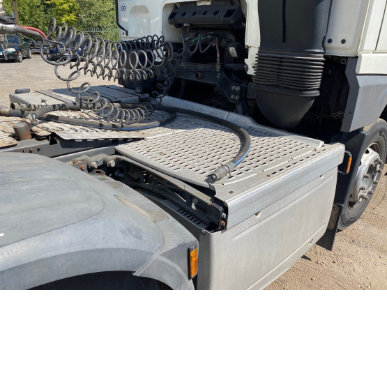 2014 DAF XF460 EURO 6 in 6x2 Tractor Units