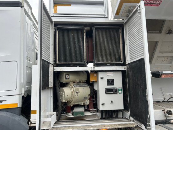 2016 MERCEDES ANTOS 1842 BLUETEC 6 in Other Rigid Vehicles