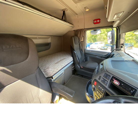 2014 DAF XF460 EURO 6 in 6x2 Tractor Units