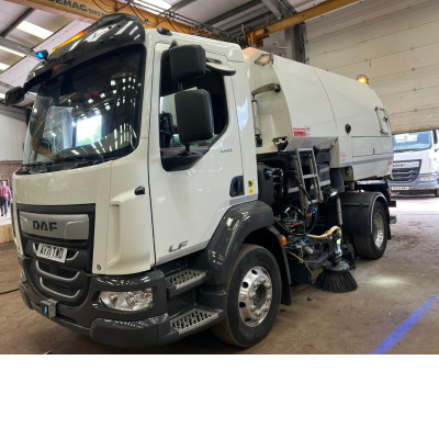 2021 DAF LF260