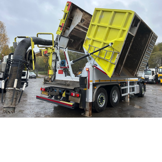 2017 MERCEDES ANTOS 2542 BLUETEC 6 in Gulley Suckers and Jetters