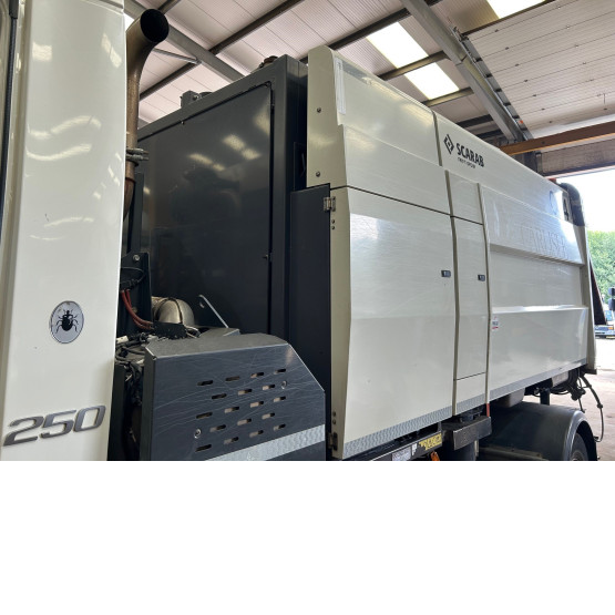 2017 VOLVO FL250 ROAD SWEEPER in Truck Mounted Sweepers