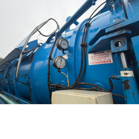 2009 WHALE VACUUM TANKER in Vacuum Tankers Trailers