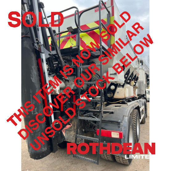 2017 RENAULT K460 VOLUMETRIC CONCRETE MIXER in Other