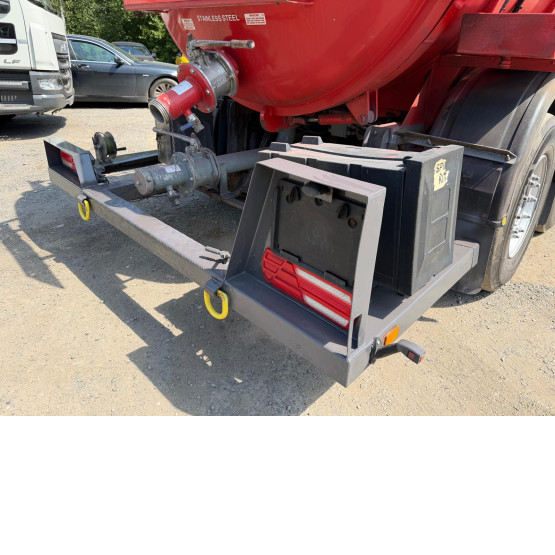 2003 WHALE WASTE DISPOSAL TANKER in Vacuum Tankers Trailers