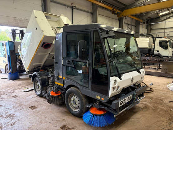 2020 SCARAB M25H in Compact Sweepers