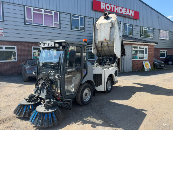 2022 HAKO CITYMASTER 1650 in Compact Sweepers