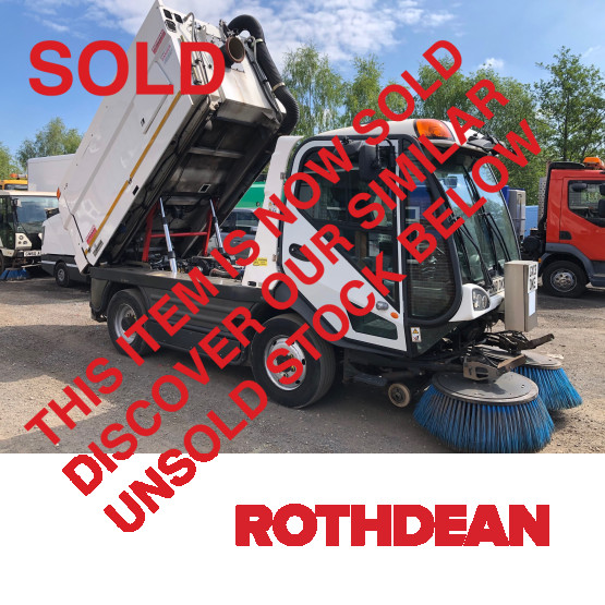 2013 JOHNSTON CX400 SWEEPER in Compact Sweepers